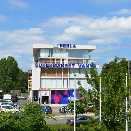 Апартамент Bratanov Perla Studio